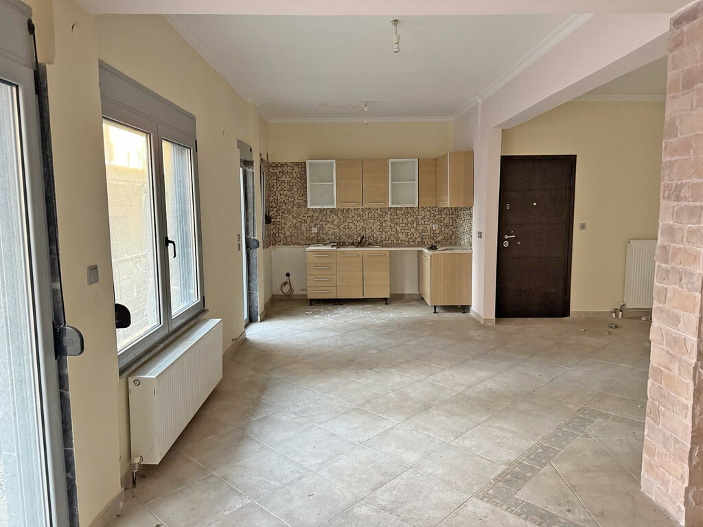 Flat 83 M2 In Katerini, Greece