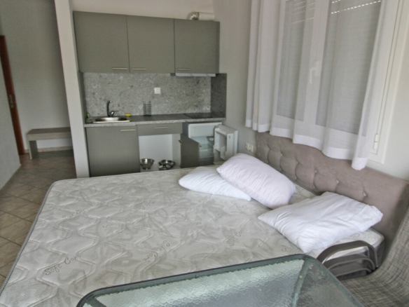 Flat 40 M2 In Easts Olimpos, Greece