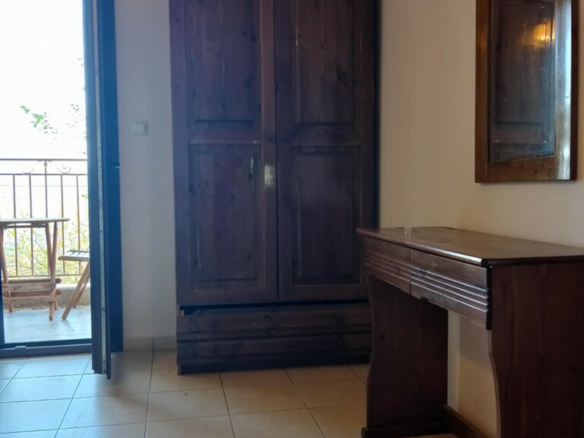Hotel 1000 M2 In Agia, Greece