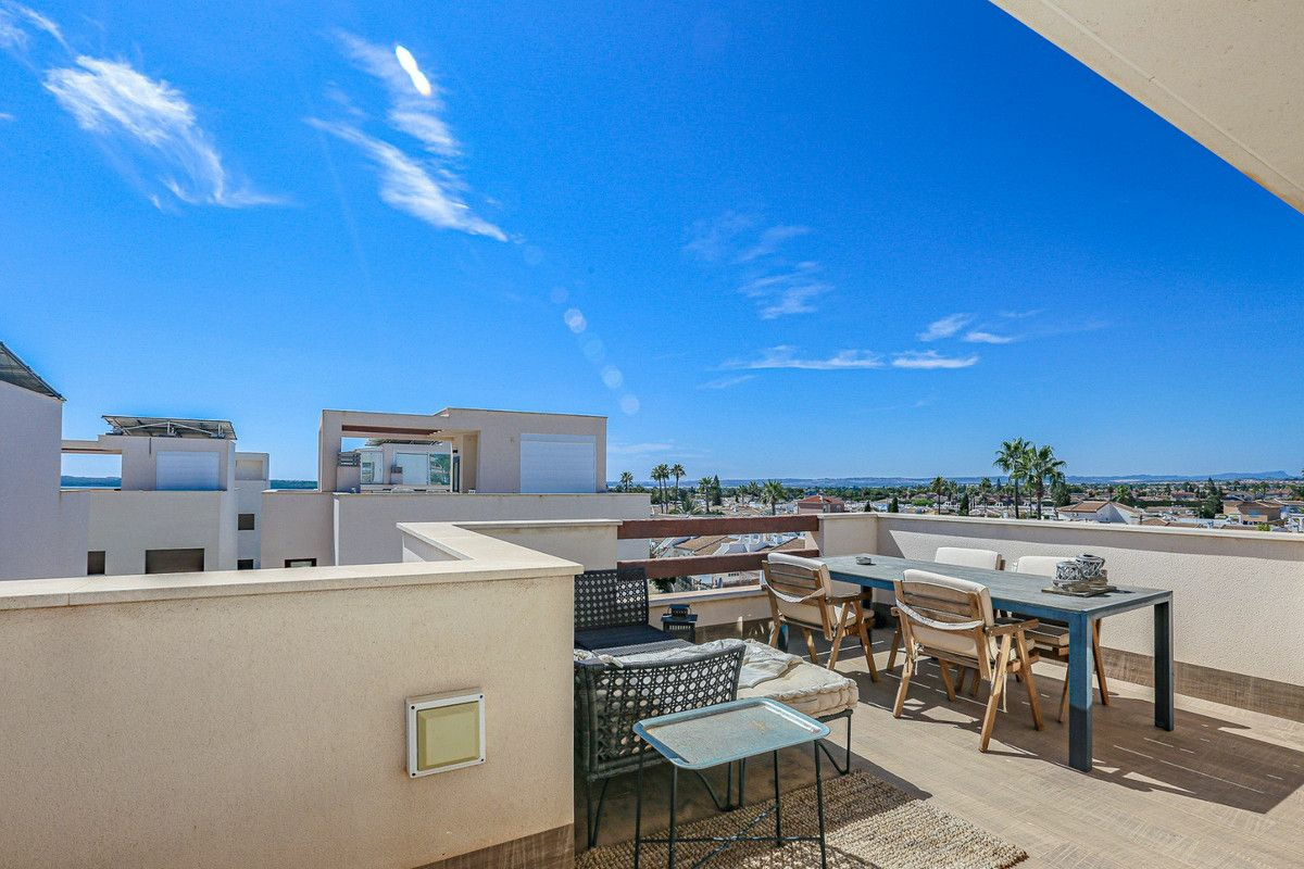 3-bedroom Villa In Rojales, Spain (101 M²)