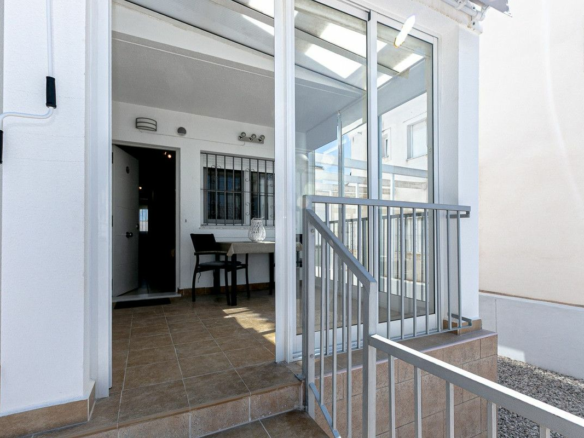 4-bedroom Villa In Formentera Del Segura, Spain (143 M²)