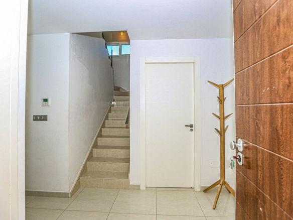 3-bedroom Villa In Rojales, Spain (101 M²)