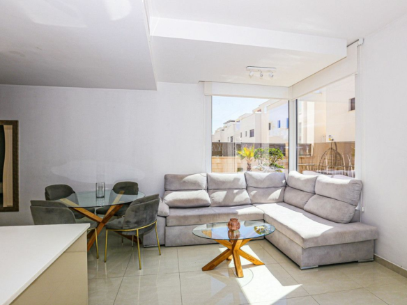 3-bedroom Villa In Rojales, Spain (101 M²)