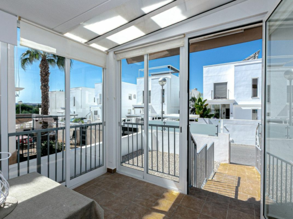 4-bedroom Villa In Formentera Del Segura, Spain (143 M²)