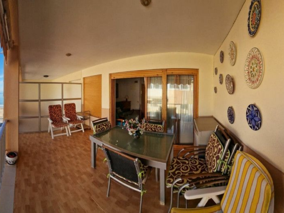 3-bedroom Apartment In Guardamar Del Segura, Spain (84 M²)