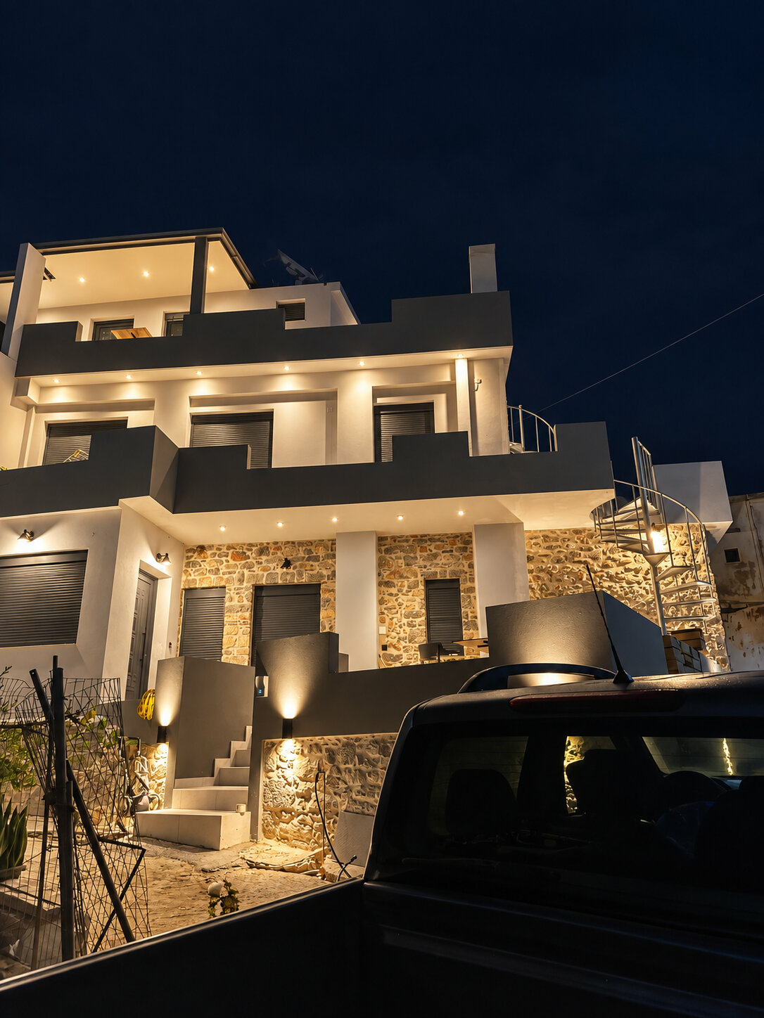 HHG-H1 photo processed (12) Modern 3-4 Bedroom Stone House With Lovely Views In Charming Cretan Village