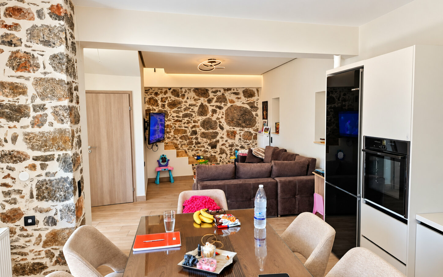 Modern 3-4 Bedroom Stone House With Lovely Views In Charming Cretan Village