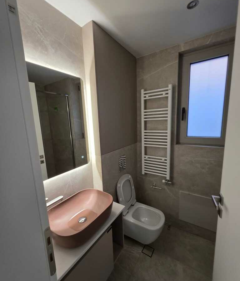 Flat 74 M2 In Voula, Greece