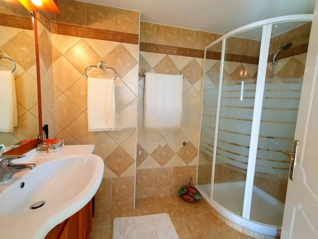 3-bedroom Maisonette In Vocha, Greece (227 M²)