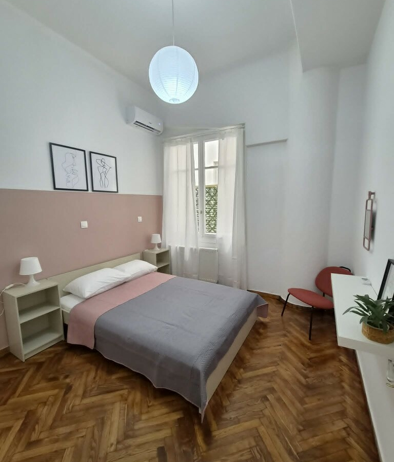 Flat 65 M2 In Kipseli, Greece