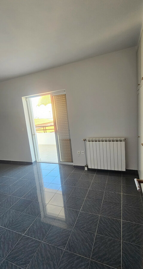 Flat 118 M2 In Lavrio, Greece