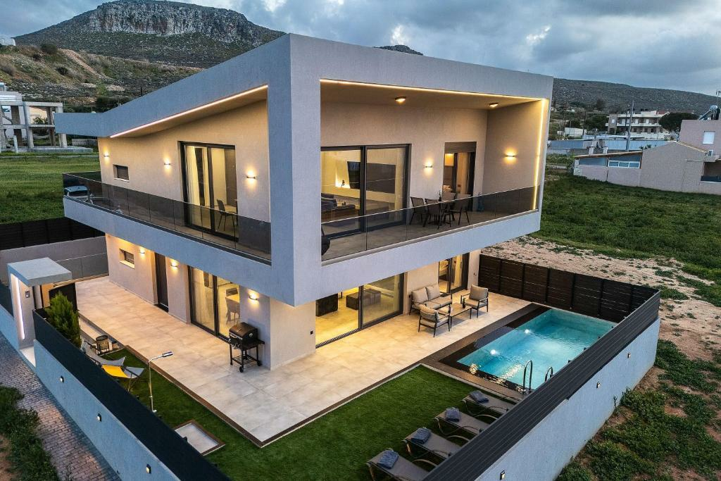 Villa 300 M2 In Gouves, Greece