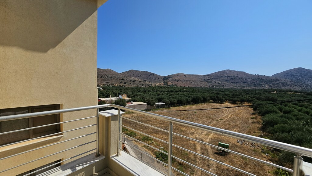 2-bedroom Flat In Mallia, Greece (70 M²)