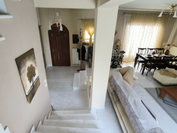 3-bedroom Maisonette In Paralia, Greece (144 M²)