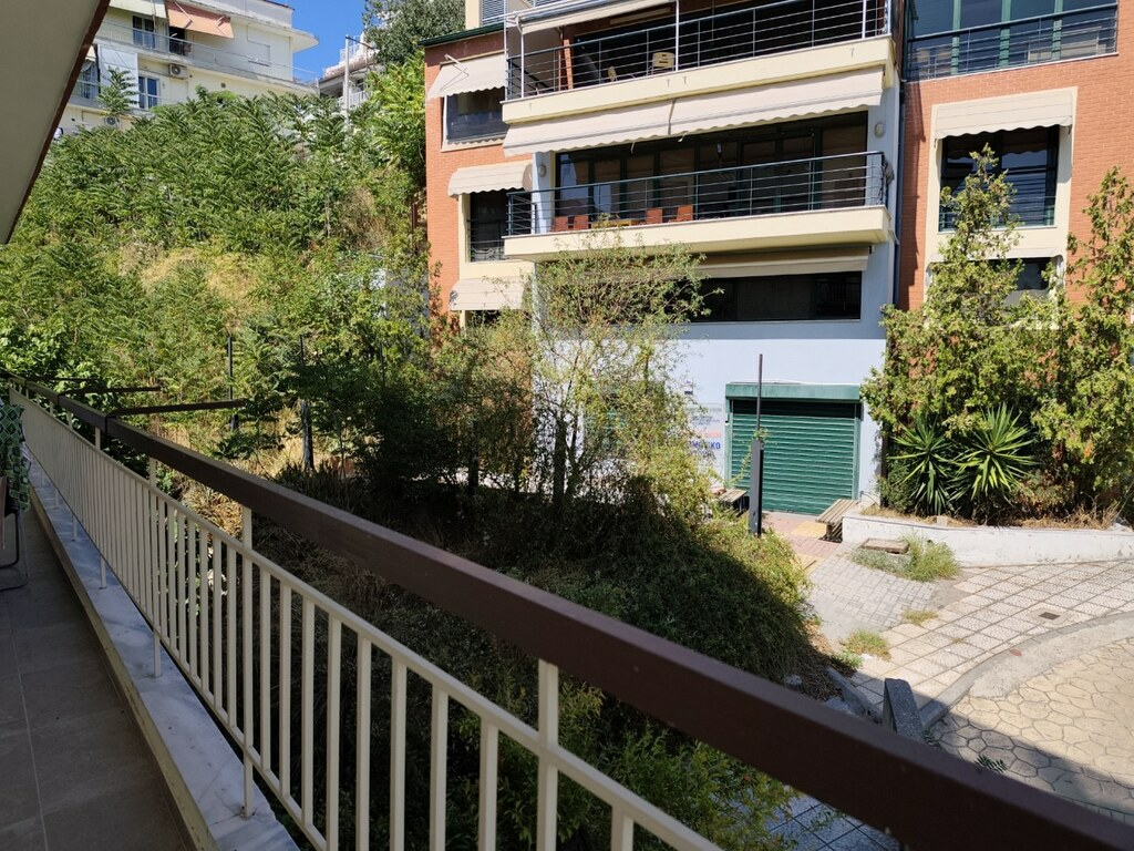 Flat 96 M2 In Sikies, Greece