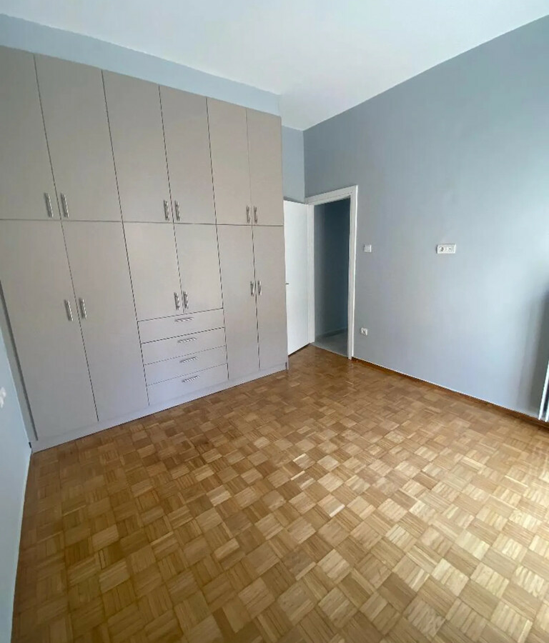 Flat 43 M2 In Ampelokipoi – Pentagon, Greece