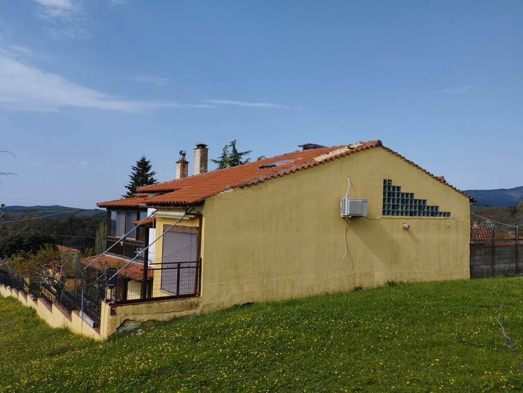 3-bedroom Complex In Poligiros, Greece (277 M²)
