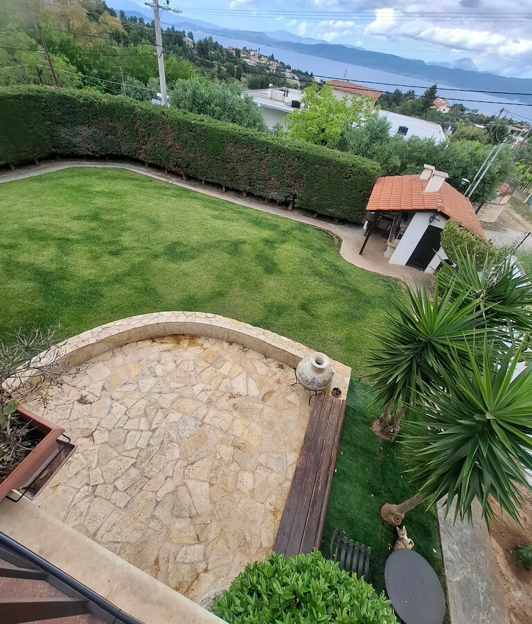 2-bedroom Detached House In Com. Skalas Oropou, Greece (165 M²)