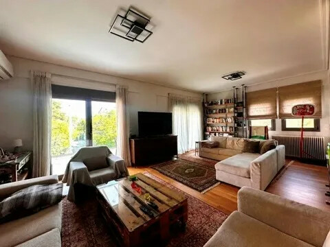 Flat 147 M2 In Kifissia, Greece
