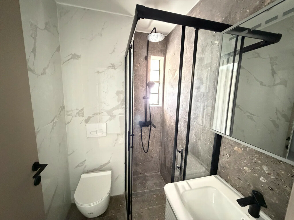 Flat 42 M2 In Faliro – Ippokratio, Greece