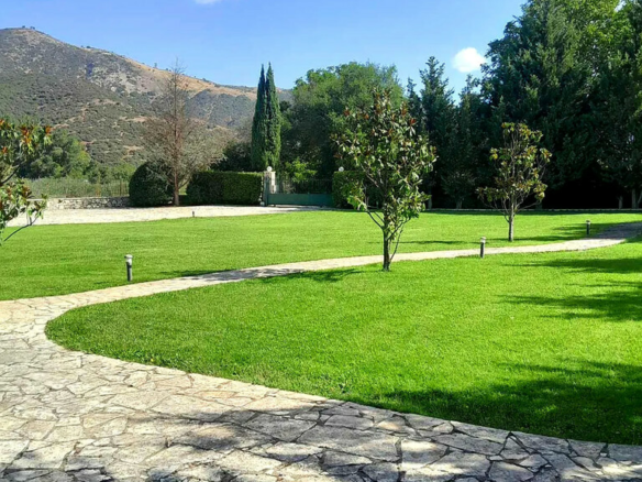 Detached House 420 M2 In Kalavrita, Greece