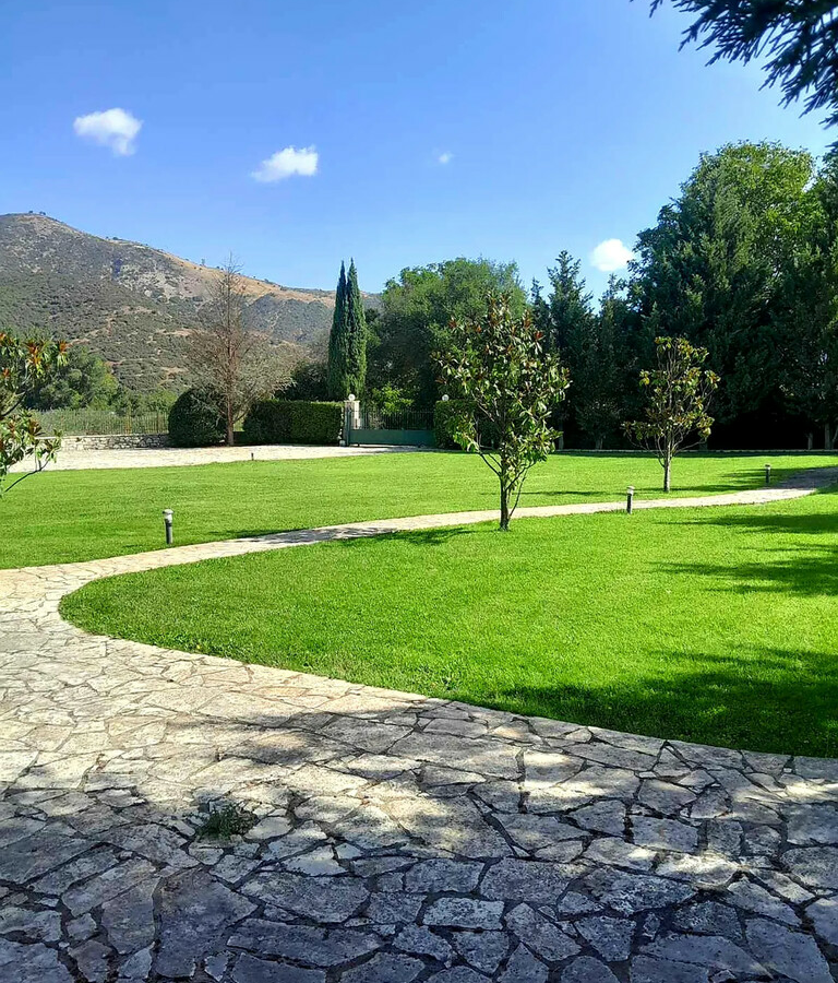 Detached House 420 M2 In Kalavrita, Greece