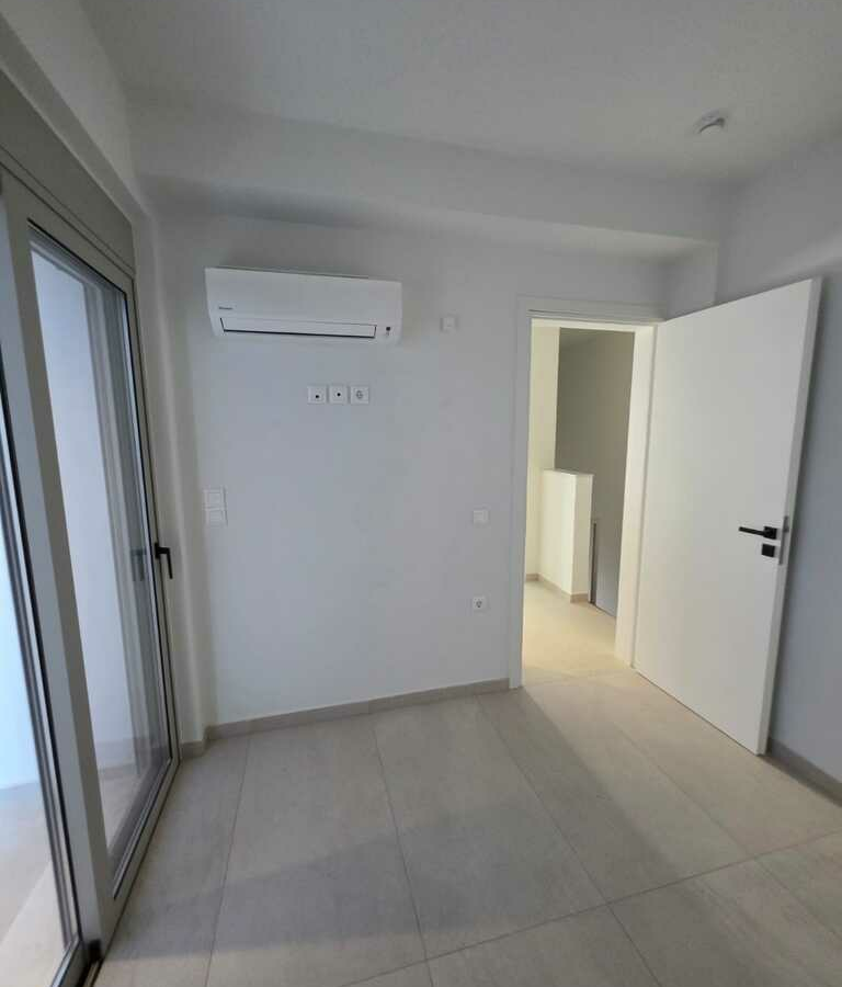 Maisonette 77 M2 In Voula, Greece