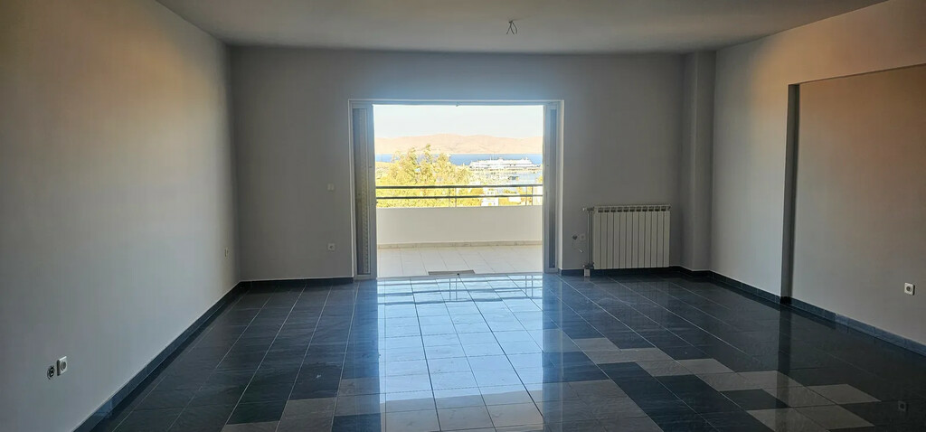 Flat 118 M2 In Lavrio, Greece