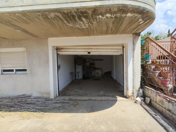 Building 400 M2 In Nea Propontida, Greece