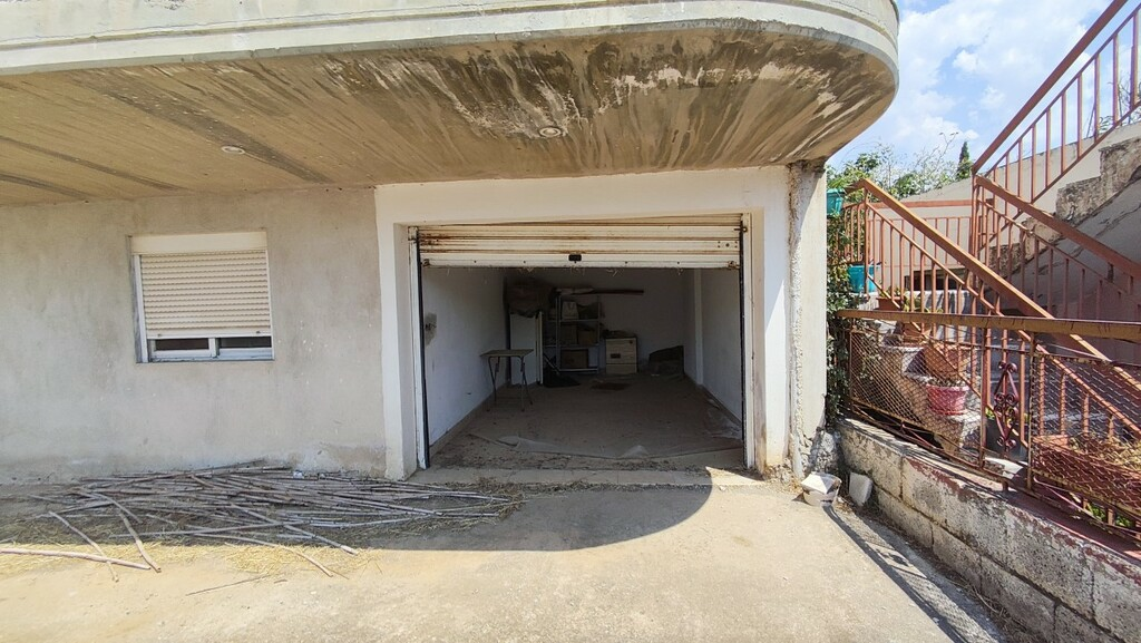 Building 400 M2 In Nea Propontida, Greece