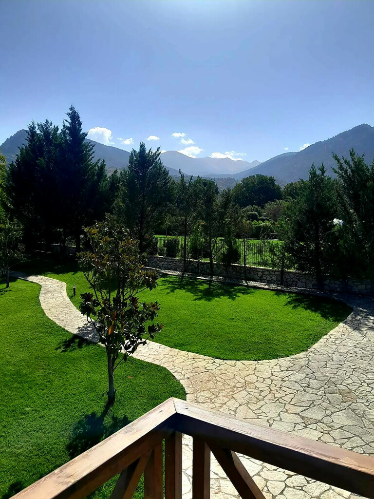 ep2luvo4cpp-2eb72e Detached House 420 M2 In Kalavrita, Greece