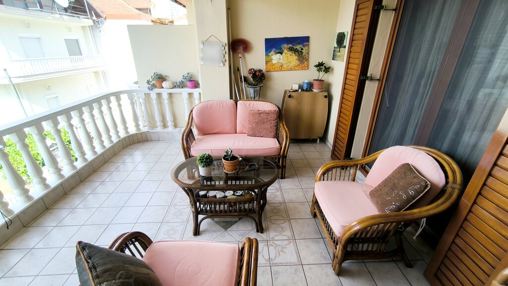 3-bedroom Maisonette In Paralia, Greece (144 M²)