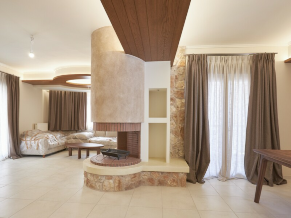 4-bedroom Maisonette In Thermi, Greece (209 M²)