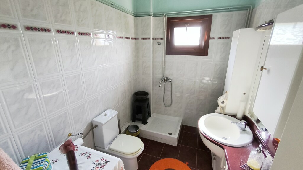 3-bedroom Maisonette In Paralia, Greece (144 M²)