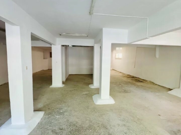 Flat In Kalamaria, Greece (144 M²)