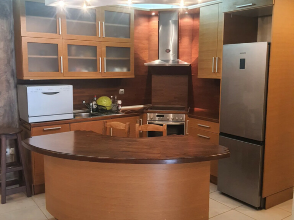 Flat 98 M2 In Glyfada, Greece