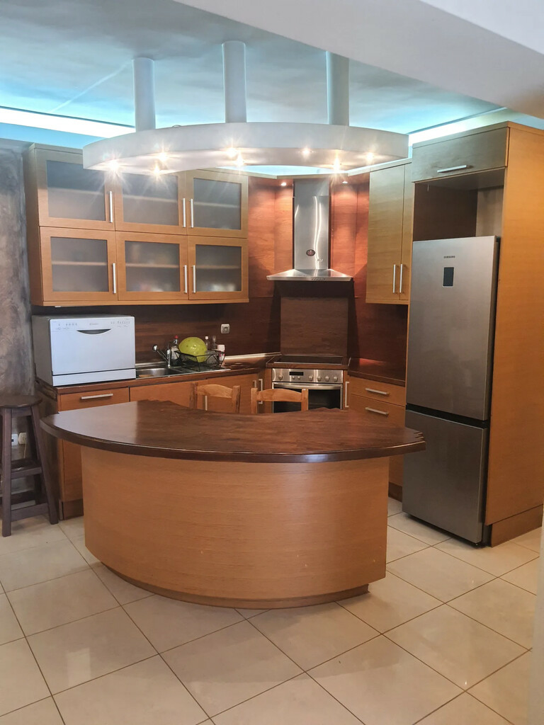 Flat 98 M2 In Glyfada, Greece