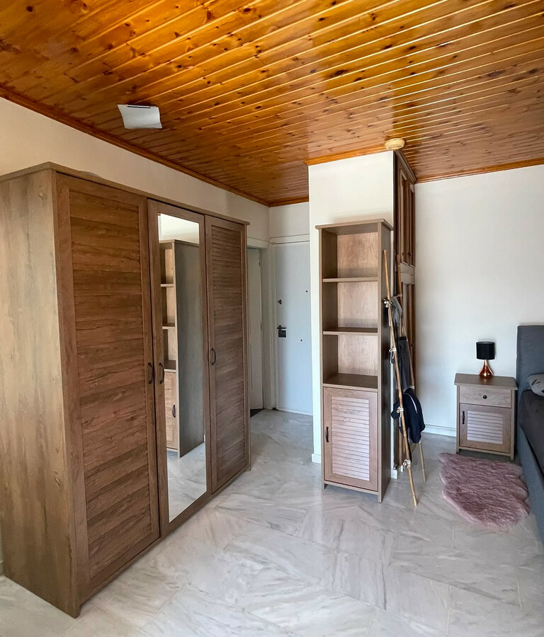 Maisonette In Artemida (loutsa), Greece (250 M²)