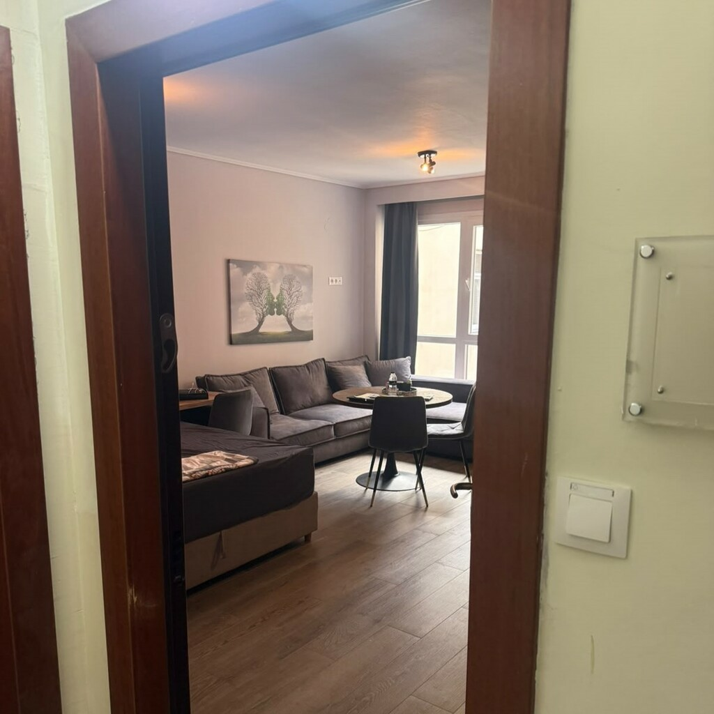 gbqyxvbr4ky-a0cece Commercial Property 38 M2 In Center Of Thessaloniki, Greece
