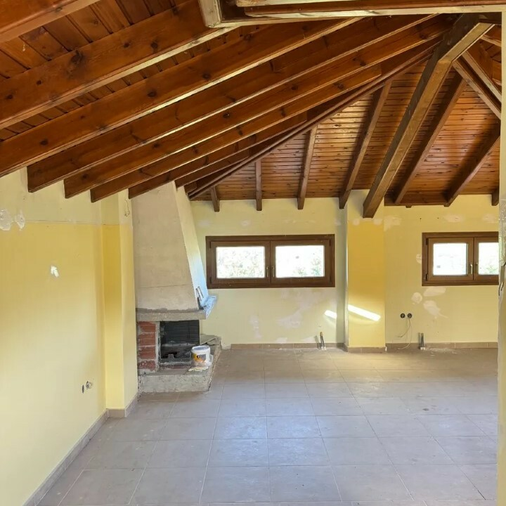 Detached House In Michaniona, Greece (310 M²)