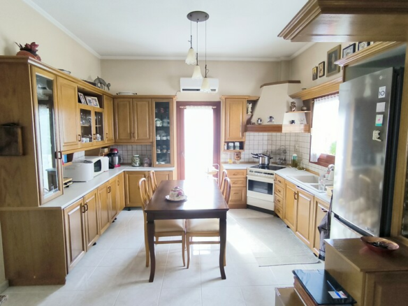 3-bedroom Maisonette In Paralia, Greece (144 M²)