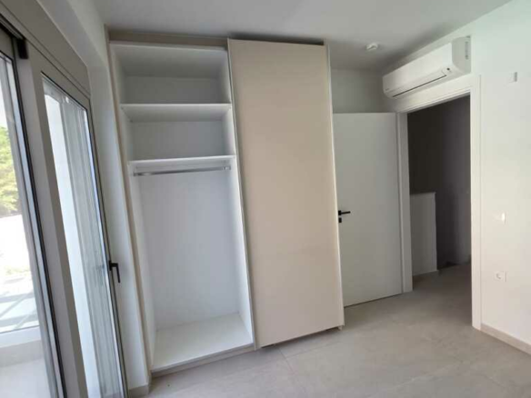 Maisonette 77 M2 In Voula, Greece