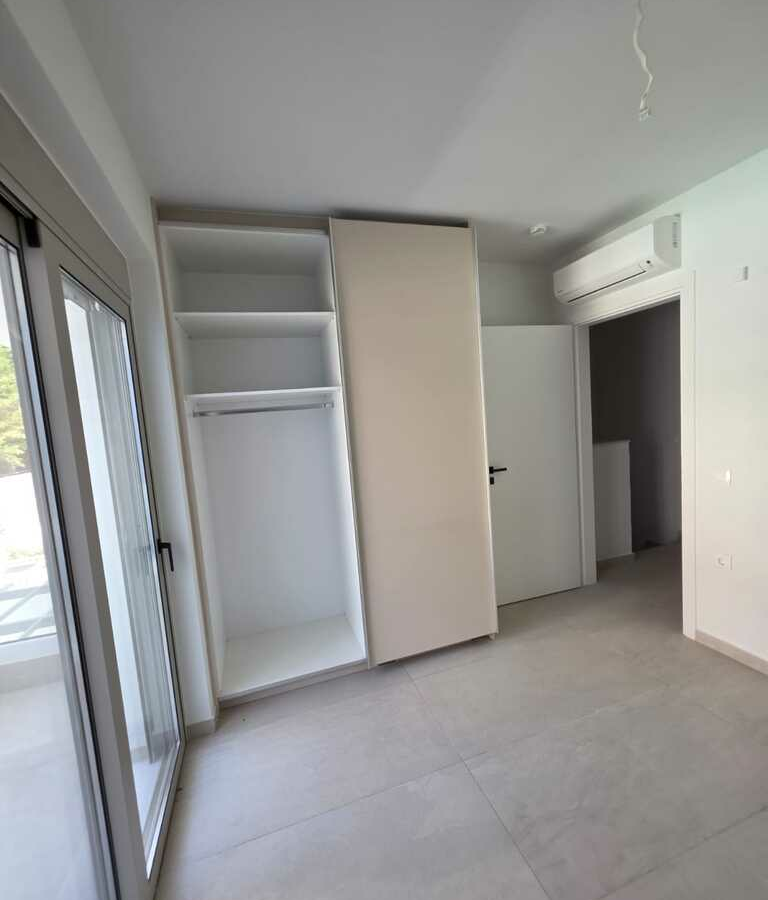 Maisonette 77 M2 In Voula, Greece