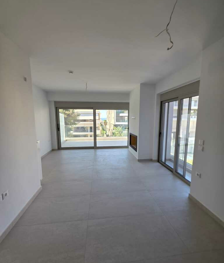Flat 74 M2 In Voula, Greece