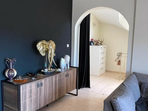 Maisonette In Artemida (loutsa), Greece (250 M²)