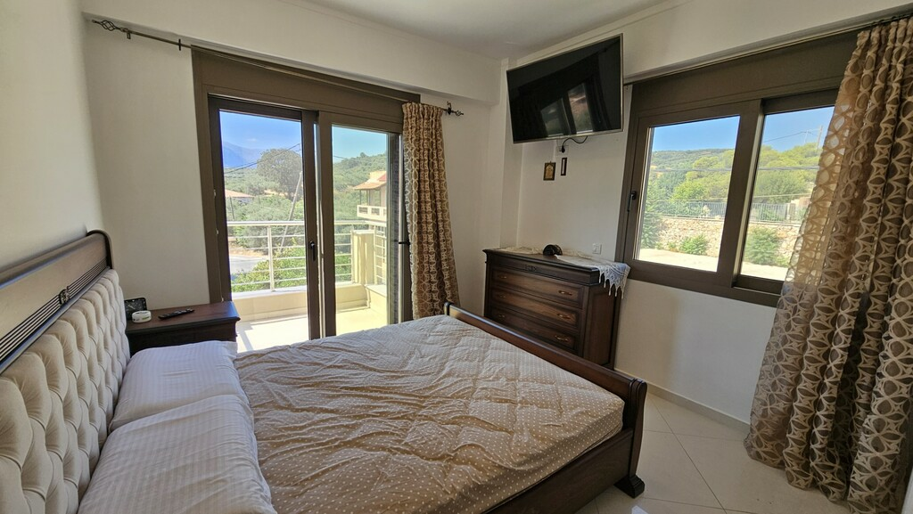 2-bedroom Flat In Mallia, Greece (70 M²)