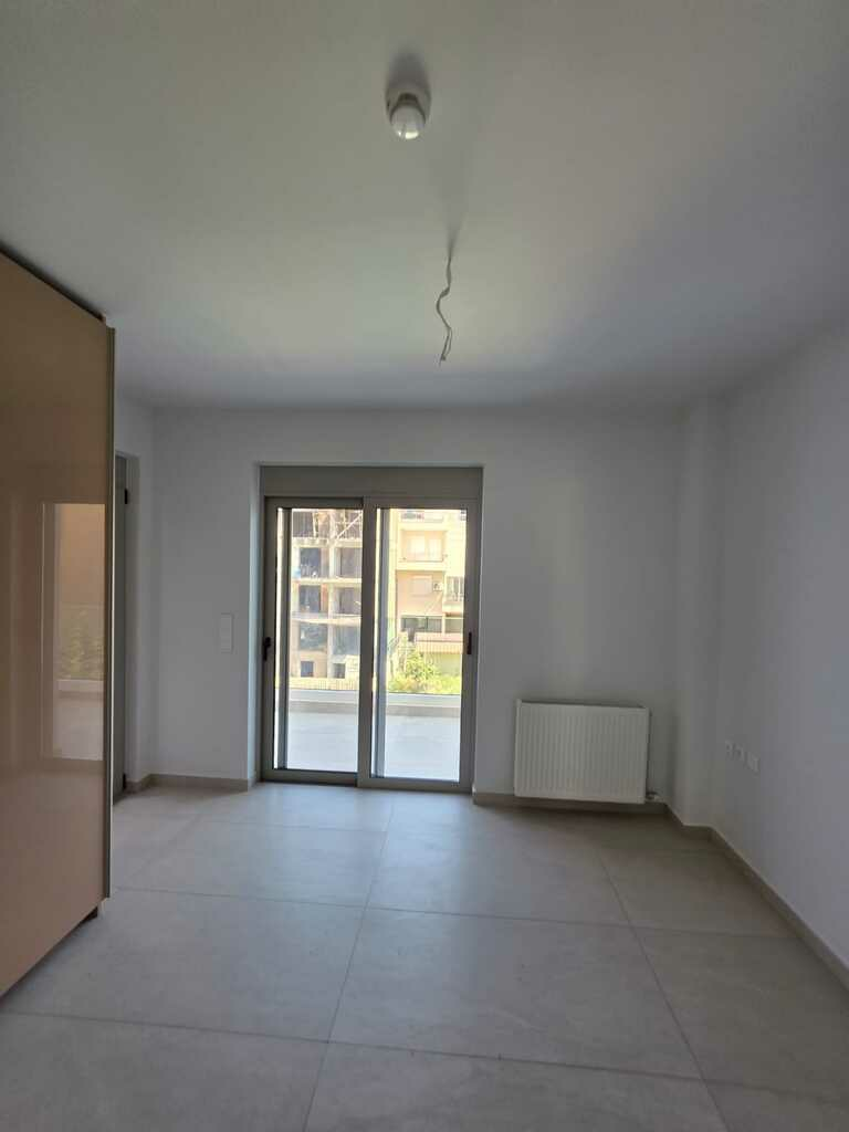hrobromuhro-914f90 Flat 74 M2 In Voula, Greece