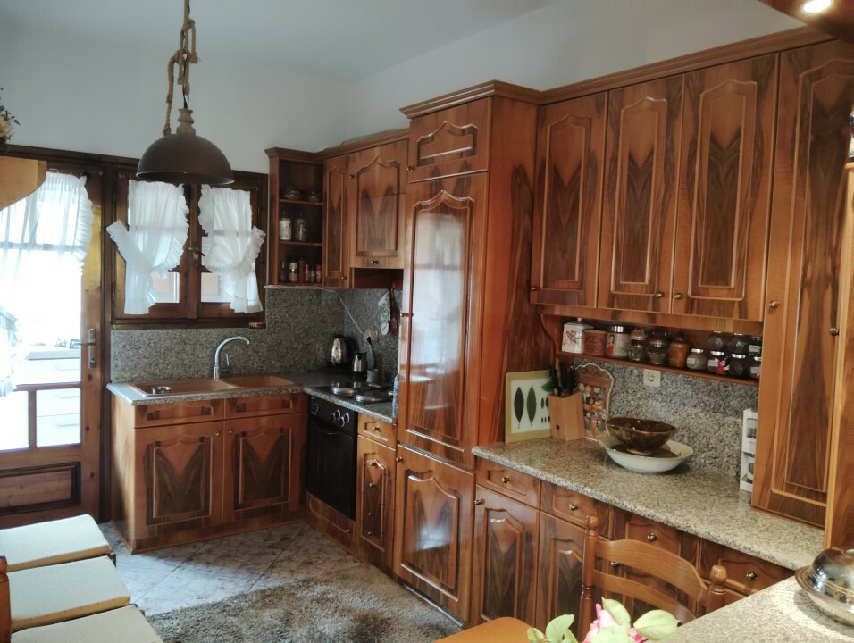 3-bedroom Complex In Poligiros, Greece (277 M²)