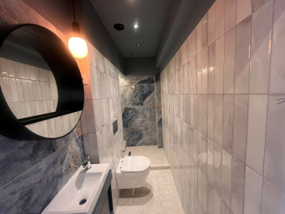 Flat 33 M2 In Ano Poli, Greece