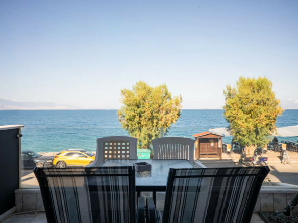 2-bedroom Maisonette In Xilokastro, Greece (75 M²)